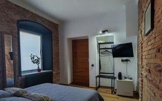 Apartament in centru istoric . - Poză 6