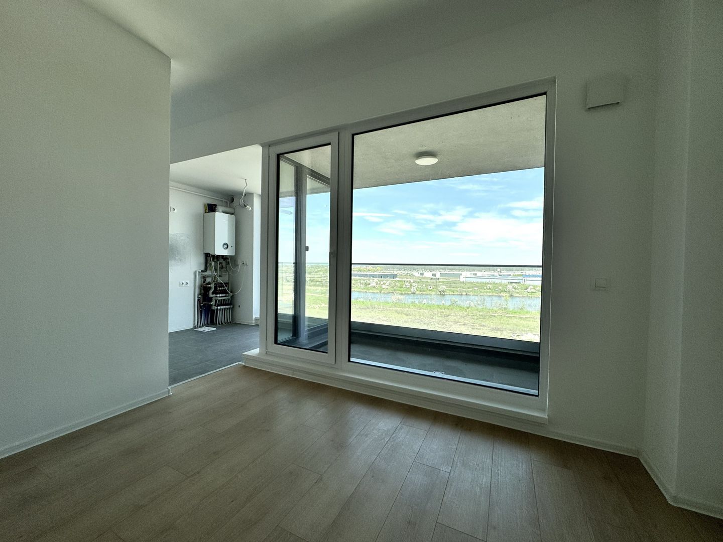 Apartament 4 camere 93,50 mp utili - Sector 1 Lacul Străulești - Poză 1
