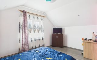 Casă spațioasă cu grădină în Topolovățu Mare - Poză 18