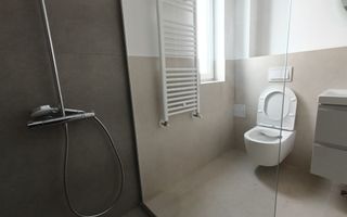 Apartament luminos, ideal locuință sau birou ,parter, 2 locuri parcare - Poză 7