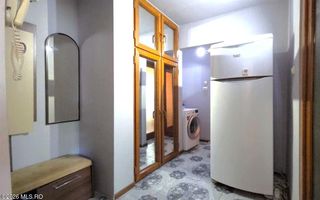 Far - Parc, 2 camere decomandate, 2 balcoane, 56 mp, centrala gaz! - Poză 3