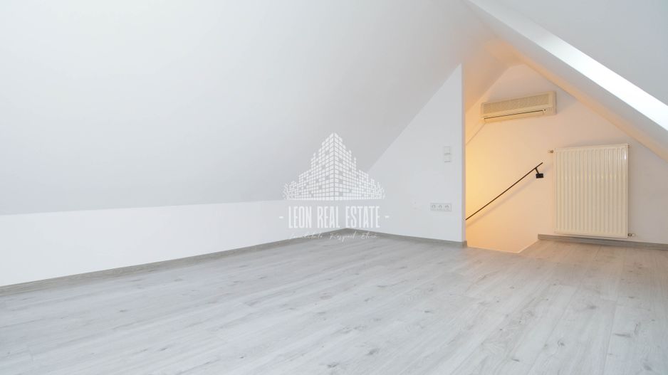 Casă înșiruită în prima parte a Florestiului, zona Stadion - Someșului - Poză 22