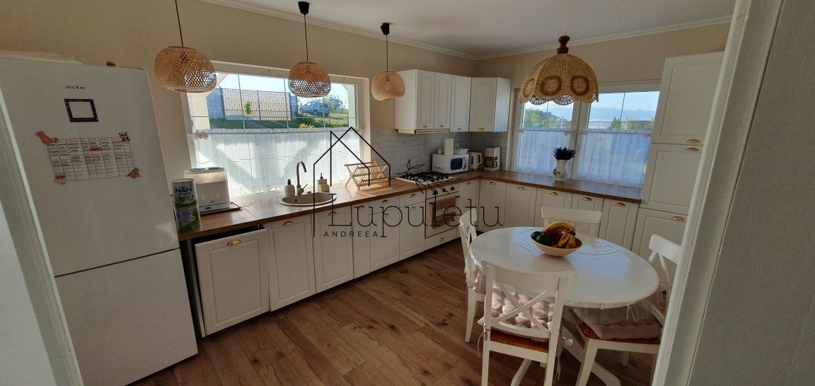 Casă de Vânzare | 695 MPU | Sura-Mare |zona Șesul Sibiului - Poză 4