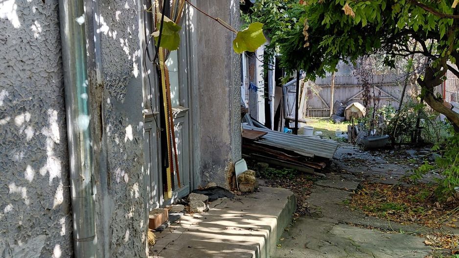 Casa 240mp Teren cu dublu acces Str. Calugareni si Str. Dunarii Giurgiu - Poză 1