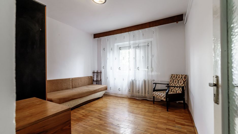 De vânzare apartament 2 camere decomandat lângă malul Mureșului - Poză 2