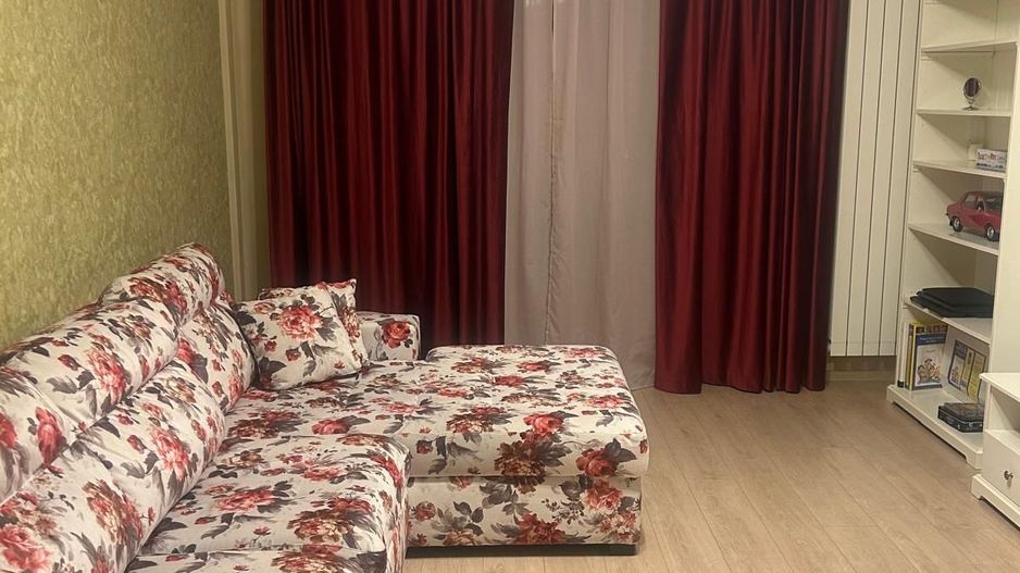 Apartament 3 camere de inchiriat - Poză 2