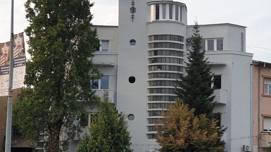 Manastire Casin apartament 4 camere - etaj 1 - in vila - Poză 1