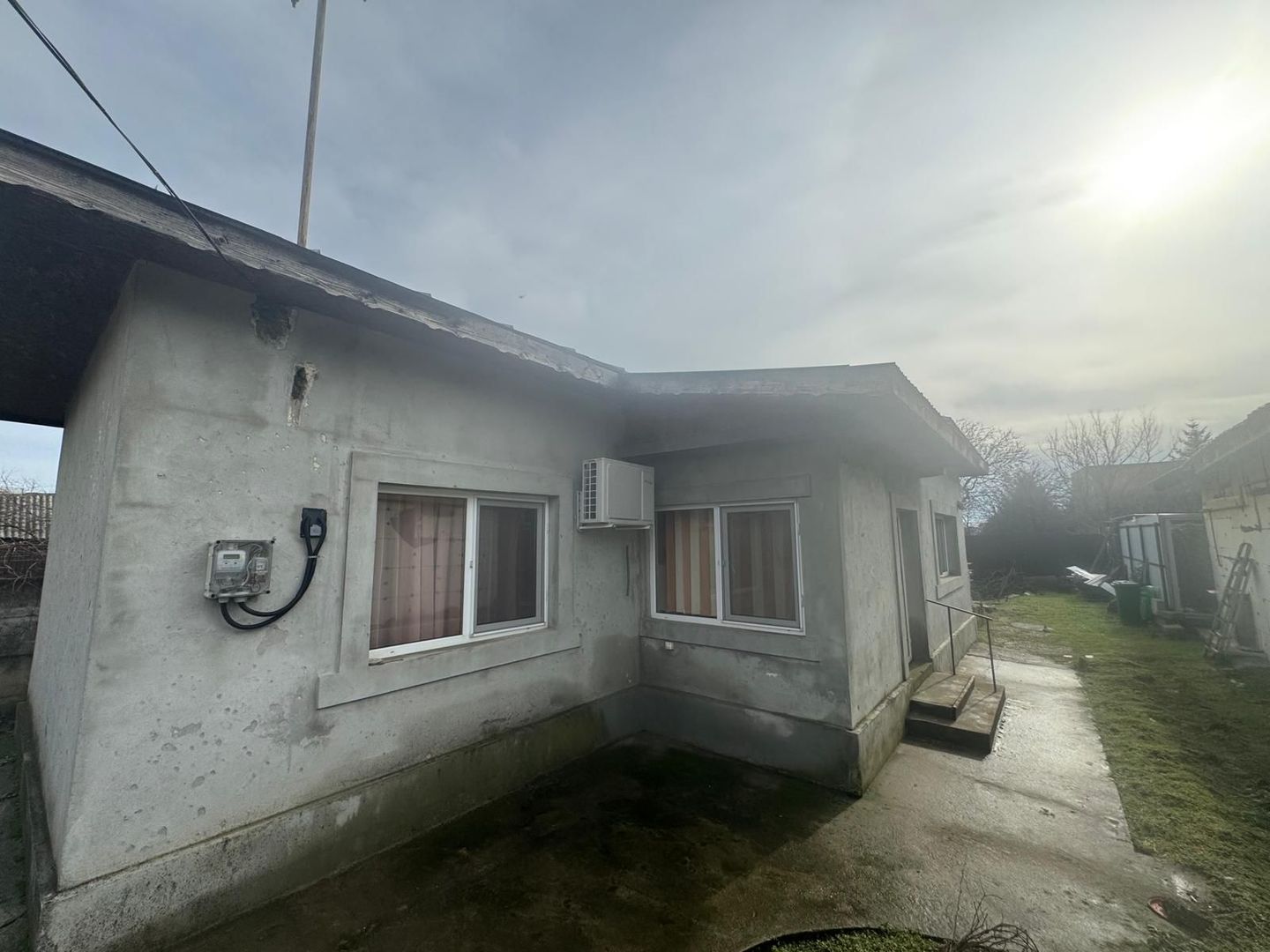 Casă de vânzare – Strada Mugurilor - Poză 1