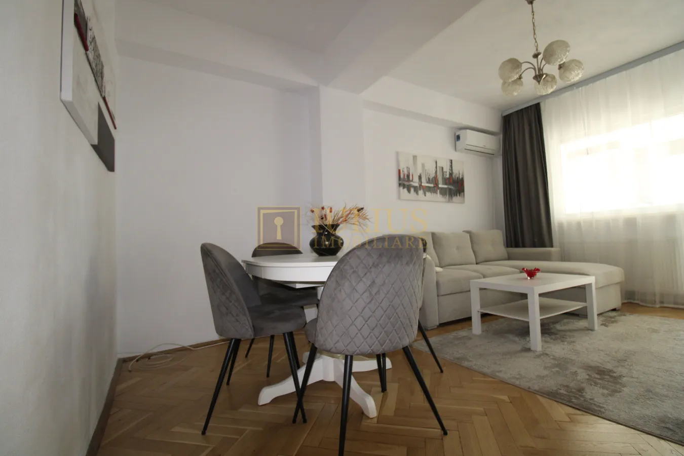 3 camere decomandate, balcon generos de 17 mp, bloc modernizat-Gh Lazăr — fotografia 3