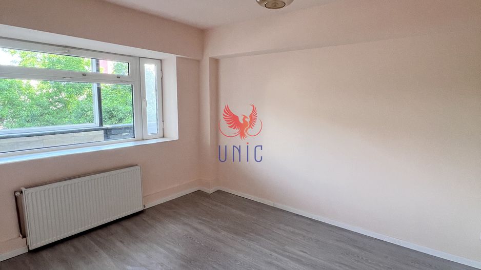 4 decomandate- 100 mp-etaj 1-Rovine - Poză 25