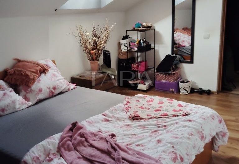 Apartament cu 2 camere, spațiu de depozitare de 30 mp, Florești. - Poză 5