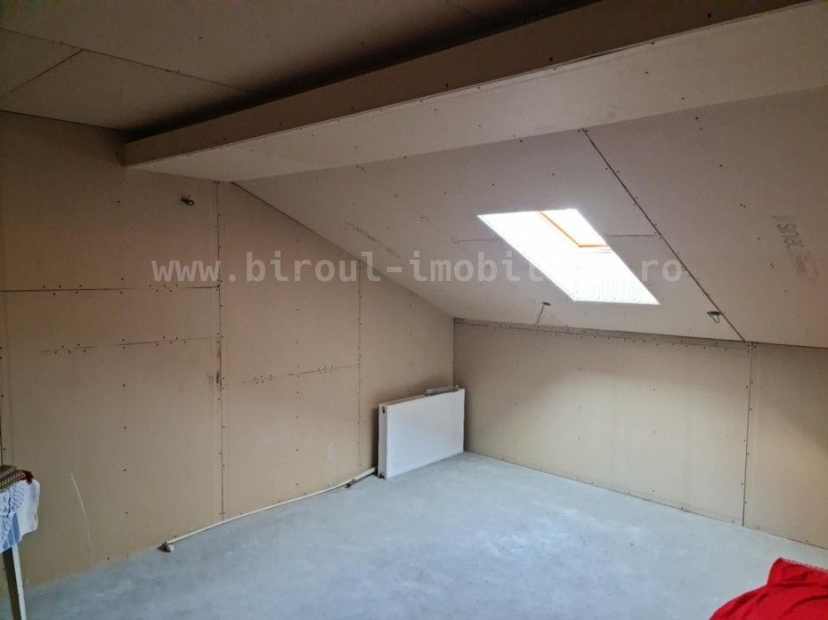 Vilă S+P+M+Pod – Cumpăna Zonă liniștită - Poză 8