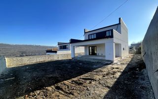 Casă de vânzare în Iași – Sorogari | 500 mp teren | 3 dormitoare, beci - Poză 1