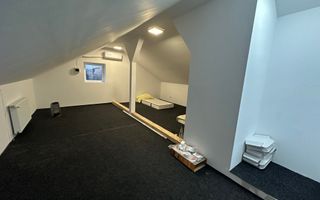 Cladire pretabila spațiu birouri/ clinica - Poză 27