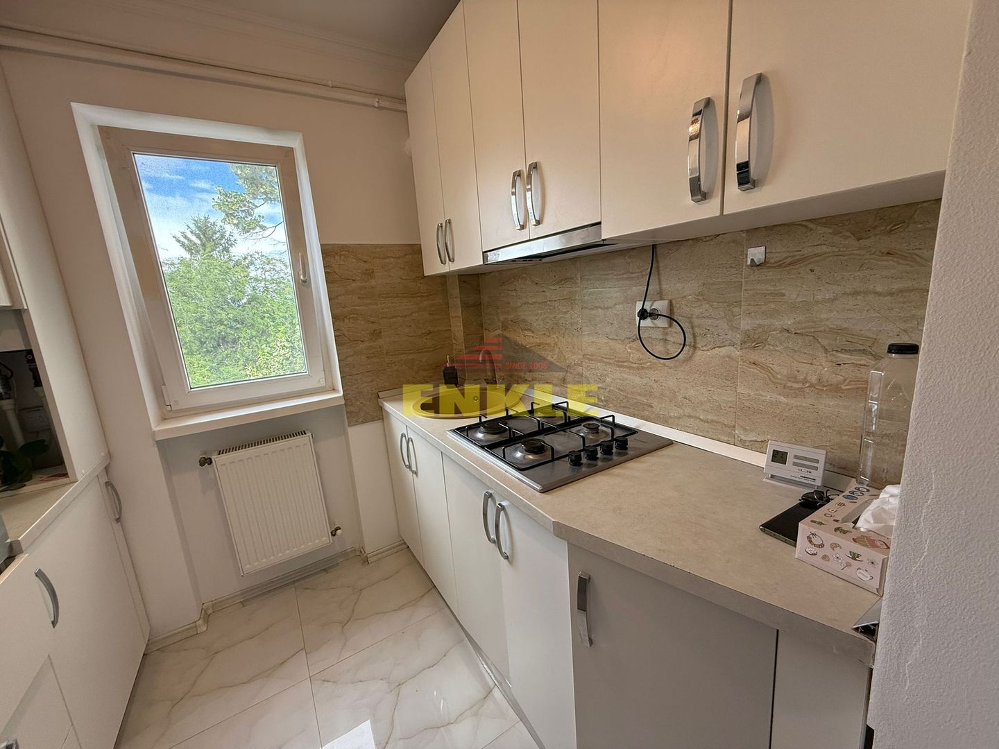 De inchiriat apartament cu 3 camere, zona Unirii. - Poză 8