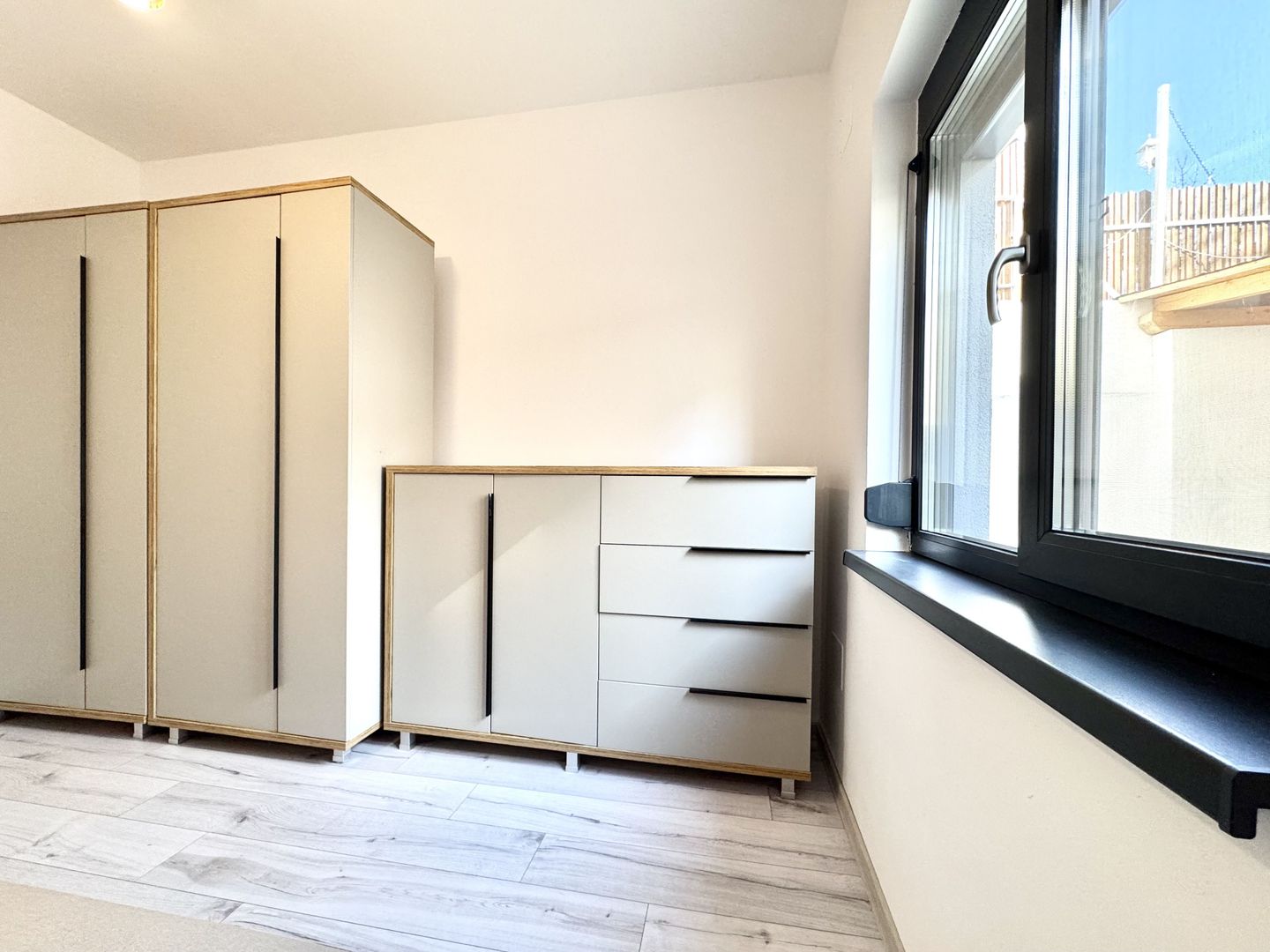 Confort și liniște: 3 camere cu curte – Lipovei - Poză 16