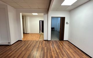 Spațiu comercial de închiriat – Ultracentral, Craiova/Mercur - Poză 8
