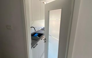 Mircea cel Batran - Bulevardul Cetatii, 2 camere decomandat  renovat - Poză 3