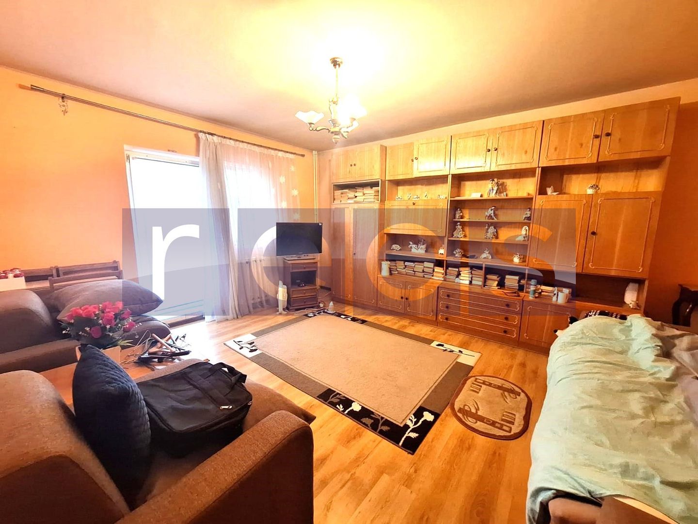 105000 EURO | APARTAMENT 2 CAMERE PARC SEBASTIAN | BLOC 1988 - Poză 1