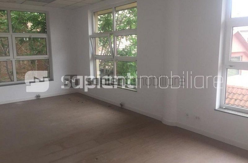 Spatiu de birouri ultracentral - Poză 7