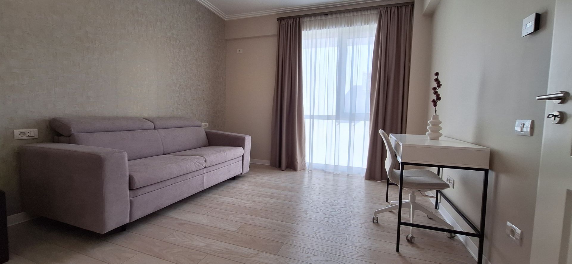 Apartament mobilat si utilat cu 2 locuri de parcare - Poză 18