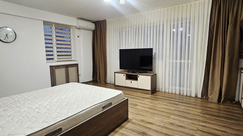 Garsoniera TITAN - Poză 1