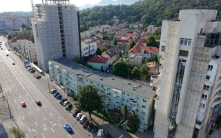 Spațiu comercial 493 mp utili | Locație centrală | Vizibilitate excelentă | - Poză 3