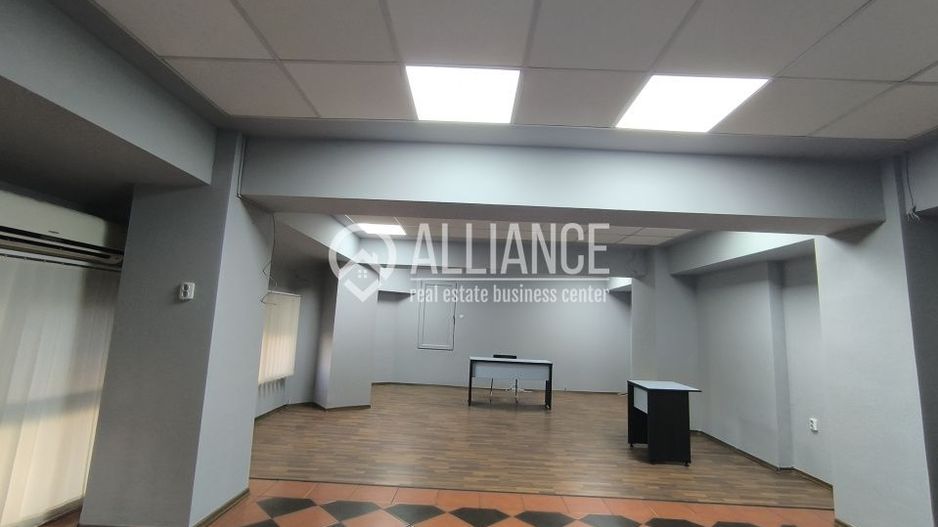 BALADA NEJ(COD03)-Birouri cu suprafete mici, medii si parcare! - Poză 32