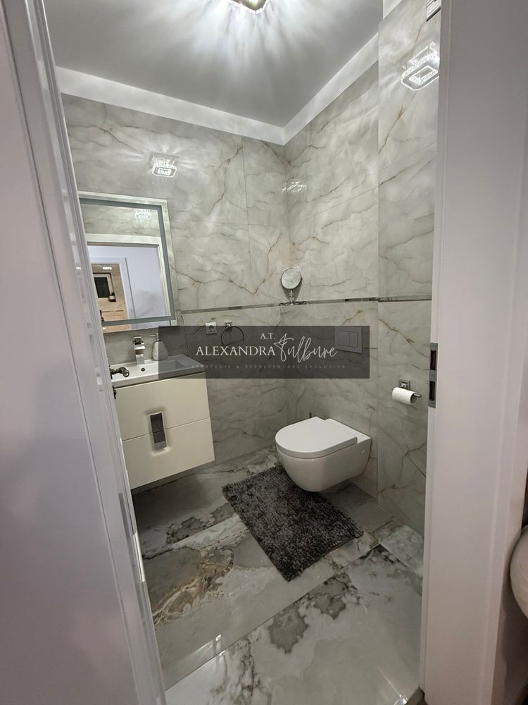 Apartament 3 camere decomandate, 2 bai,balcon, etaj intermediar, garaj - Poză 8