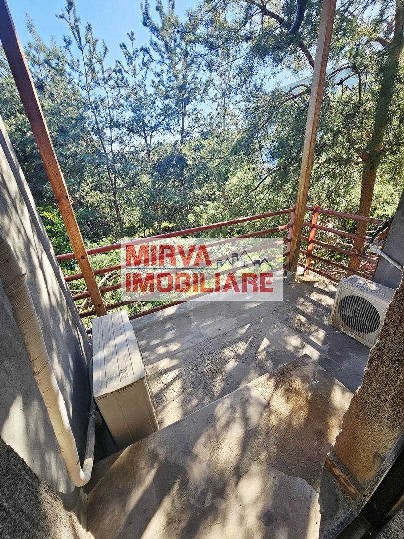 🏡 Casă deosebită – 2 unități locative, 6 dormitoare, zona Albert - Poză 29