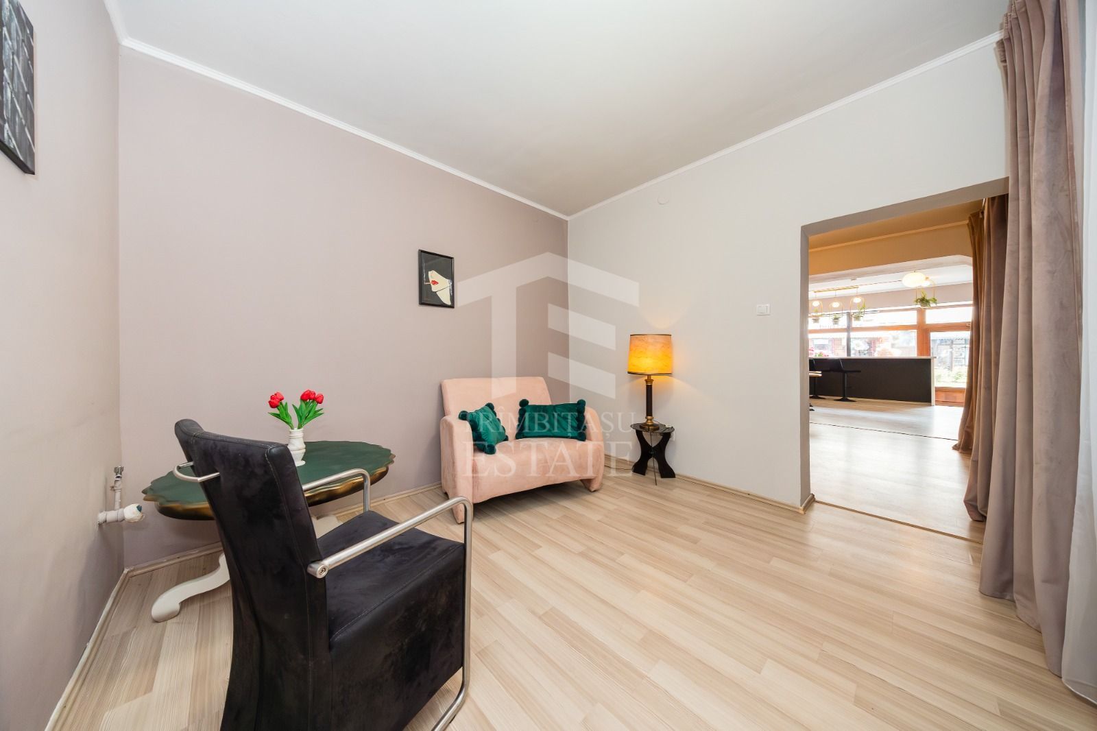 Spațiu comercial stradal de închiriat - Central - Iuliu Maniu - 72mp - Poză 8