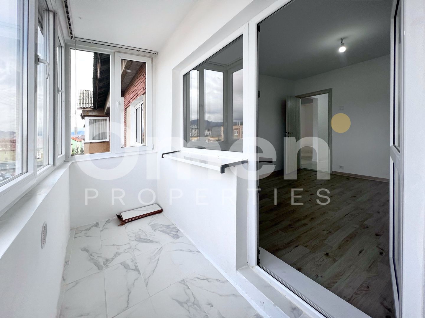 Apartament central | 3 camere | 3 balcoane | investiție ideală. - Poză 11