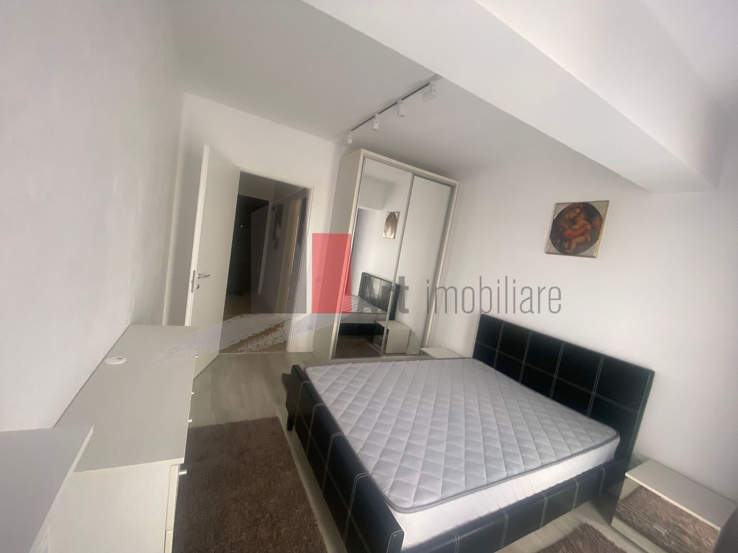 Apartament cu 2 camere-Grozavesti-Regie-cu centrala+loc de parcare - Poză 4