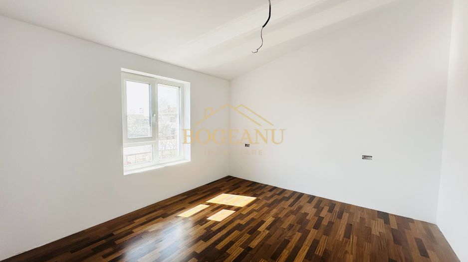 BG151-Duplex 3 camere, P+M, teren 200 mp, carport-Chişoda-160.000 € - Poză 7