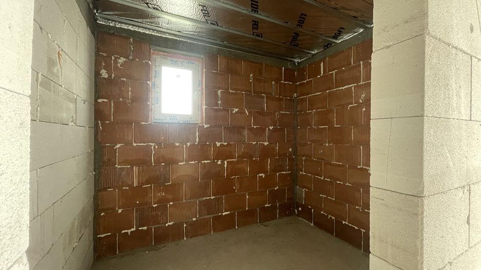 CASA LA ROȘU 220 MP | ZONA RETRASA CU VEDERE PANORAMICA| MARGINEA - Poză 17