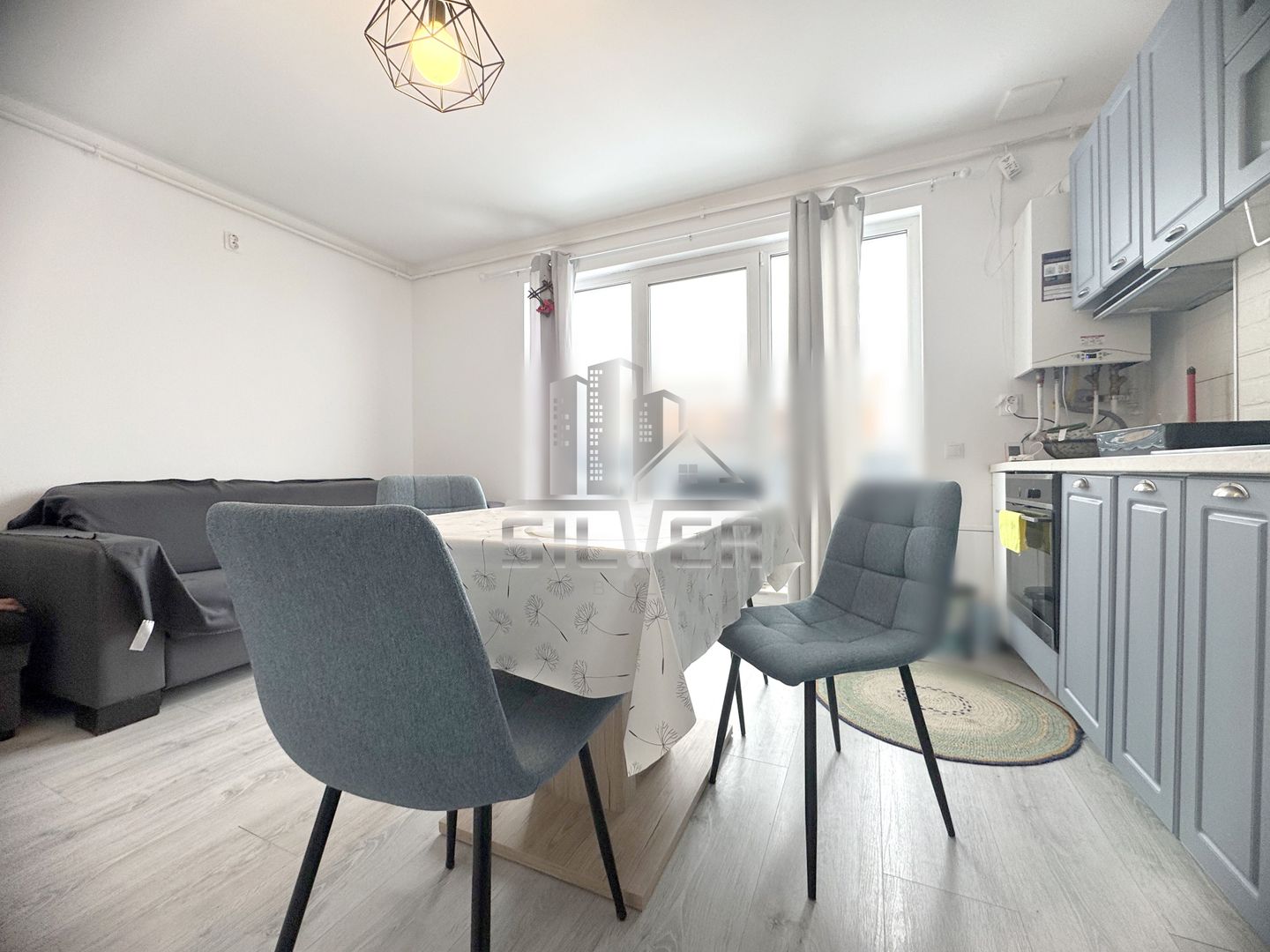 Apartament cu 2 camere/garaj/terasa de 23 mp. - Poză 3