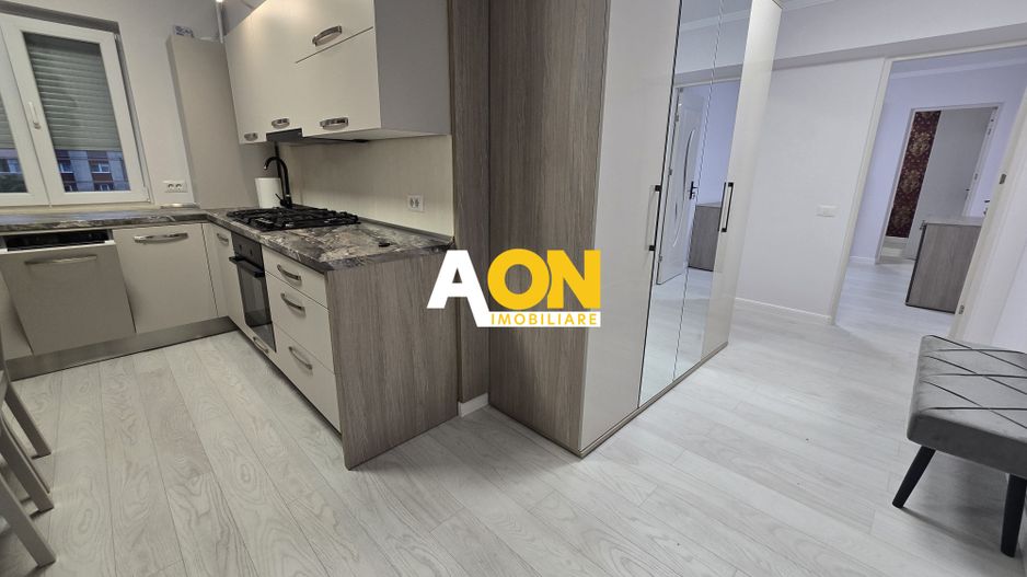 Apartament 2 Camere, Complet Renovat, Zona Centru - Poză 5