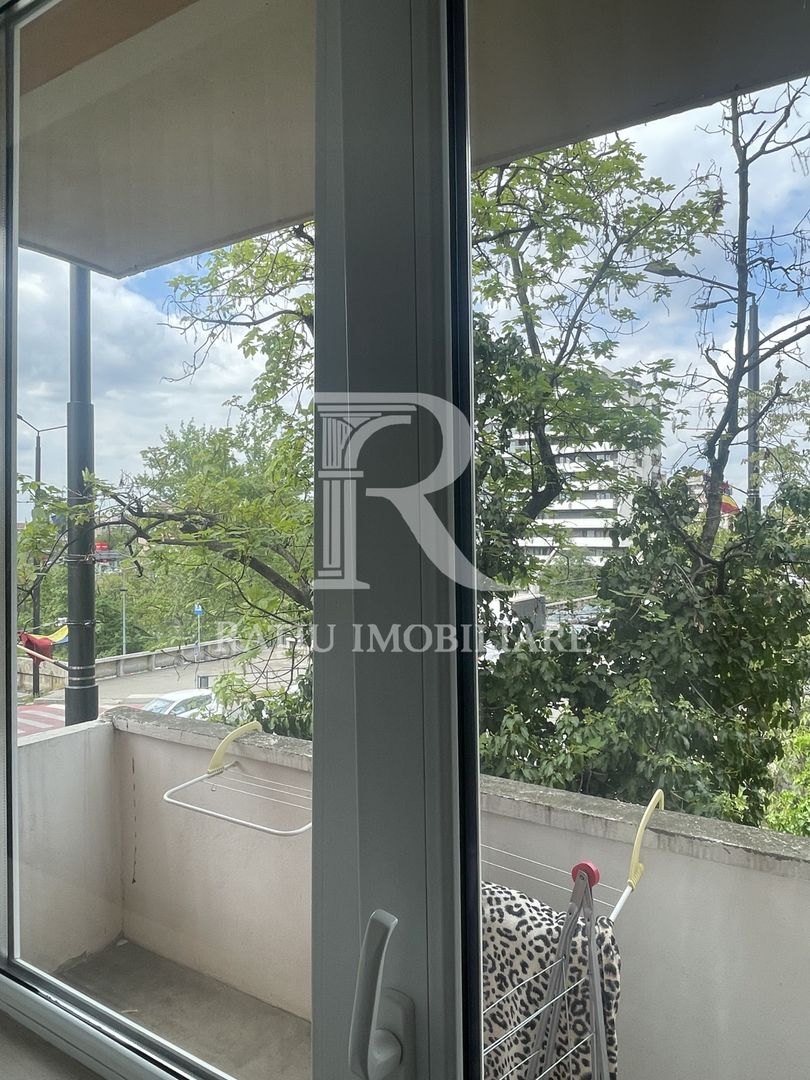 Apartament cu 3 camere | Etaj intermediar | Decebal | Oradea - Poză 12