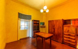 Apartament 2 camere central la casă - Poză 2