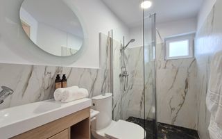 Casa de vânzare zona Centrală - 225 mp - Poză 17