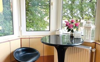 Apartament renovat, 2 camere decomandate, etaj 2  – IC Frimu - Poză 5