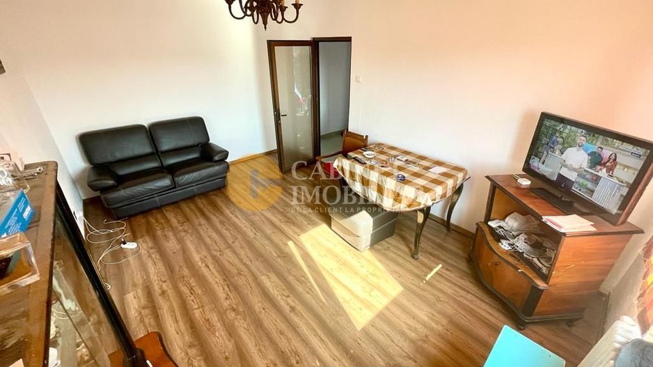 Apartament cu 2 camere - Bloc Fara Risc - zona Podu Ros - Poză 1