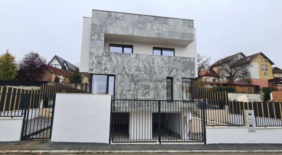 Vanzare parte de duplex 200 mp utili, teren 230 mp, Andrei Muresanu - Poză 2