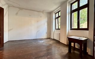 Casă pretabilă pentru spațiu de birouri, cu teren – în zona Bălcescu - Poză 7