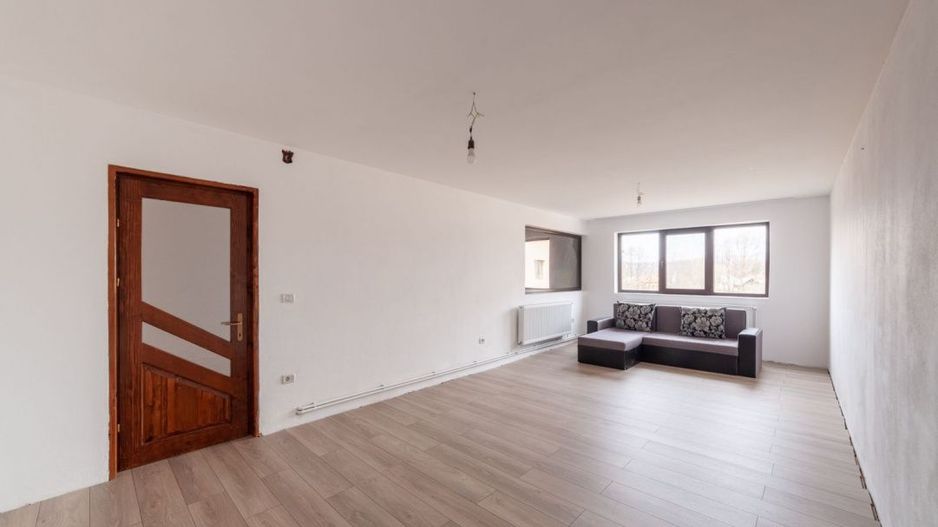 La 2 min de Campulung Muscel – 344 mp utili+ teren 4.563 mp -utilizare multiplă! - Poză 7