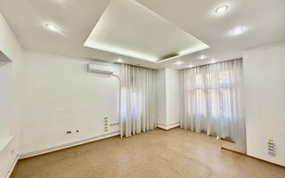 Apartament in vila | Ultracentral | 2 intrări | Garaj 30 mp | Renovat - Poză 2