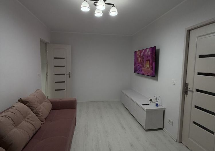 BRASADAS vinde ap 2 cam etaj 4/4  - Zona Micro 15. - Poză 2