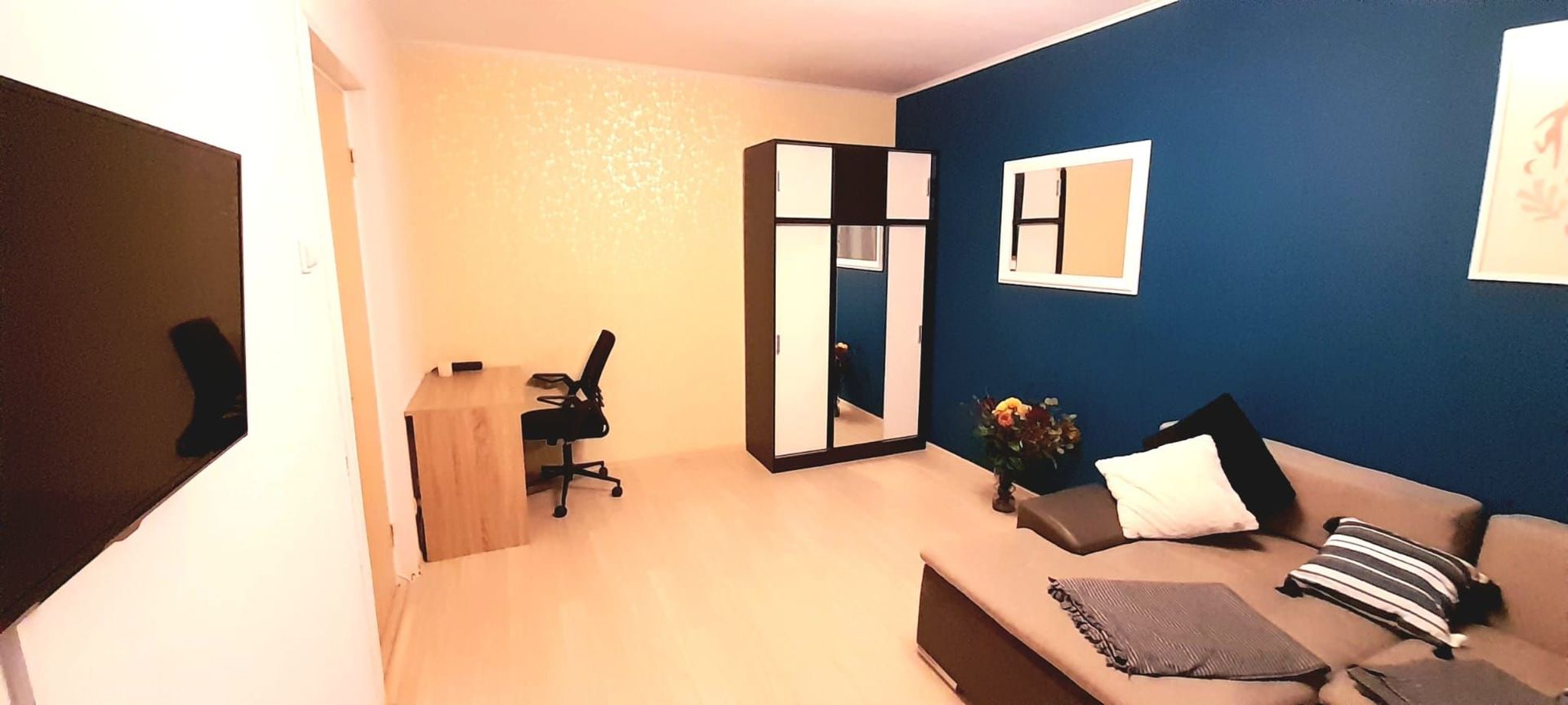 De vanzare Apartament 2 camere Apusului - Poză 1