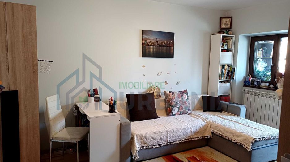 Inchiriez Ap. 3 camere Nicolina (Belvedere) - Poză 2