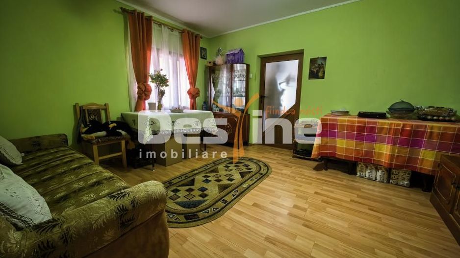 Casă 4 camere și 720 mp teren + beci și anexe - Poză 9